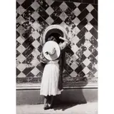 Manuel Álvarez Bravo, THE DAUGHTER OF THE DANCERS, 1933