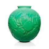 GROS SCARABÉES VASE, NO. 892 by René Lalique, sold Apr 2024