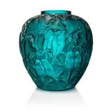 PERRUCHES VASE, NO. 876 by René Lalique, sold Oct 2023