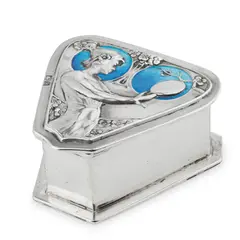 Kate Harris, MINIATURE PILL BOX, LONDON 1903, 1903, silver and enamel