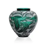 COURLIS VASE, NO. 1085 by René Lalique, sold Feb 2023