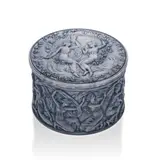 FIGURINES ET VOILES BOX, NO. 97 by René Lalique, sold Oct 2022