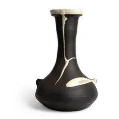 Janet Leach, Vessel, stoneware with poured white glaze