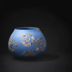 Felicity Aylieff, Vase
