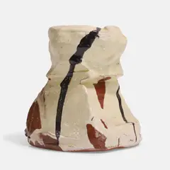 Dylan Bowen, Vase