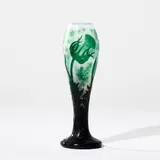 Vase de forme balustre élevé sur piédouche by Daum Nancy, offered Apr 2026