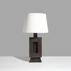 Julien Barrault, Lampe de table Téké, A monogrammed 'Téké' table lamp in hammered walnut and fabric by Julien Barrault in 2025