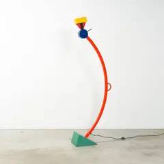Ettore Sottsass, Lampadaire Treetops, A 'Treetops' floor lamp in lacquered steel and cast iron designed by Ettore Sottsass in 1981 and edited by Memphis Milano