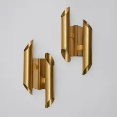 Gianni Celada, Appliques de la série Carciofo, A pair of sconces in patinated steel from the 'Carciofo' series designed by Gianni Celada circa 1970