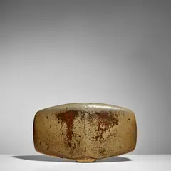 Gotlind Weigel, Vase, glazed stoneware, impressed artist's cypher, paper label '24'
