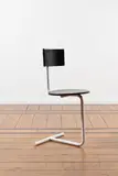 Gaston Eysselinck, Chaise TZS1, A 'TZS1' chair in lacquered tubular steel and lacquered wood designed by Gaston Eysselinck in 1931 and edited by Fratsa circa 1980