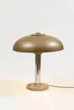 Gio Ponti, Lampe de table 546, Aluminium peint, métal chromé et verre dépoli