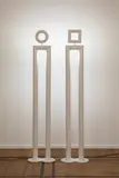 Remo Buti, Deux lampadaires, Two floor lamps in lacquered metal designed by Remo Buti circa 1980 and edited by Neofos