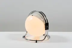 Andre Ricard, Lampe de table, A table lamp in chrome-plated metal, Perspex and plastic designed by André Ricard in 1967 and edited by Metalarte