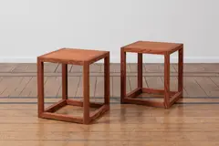 Paire de tabourets Library Stool 42 by Donald Judd, sold Jan 2025