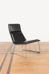 Jasper Morrison, Fauteuil Low Pad, A 'Low Pad' armchair in leather and brushed steel designed by Jasper Morrison in 1999 and edited by Cappellini