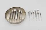 Arne Jacobsen, Ensemble de couverts 600 pour huit personnes, A set of cutlery for eight persons , model '600', in stainless steel designed by Arne Jacobsen in 1957 and edited by A