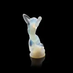 René Lalique, 'Vitesse' car mascot, designed 1929, Opalescent glass, frosted and polished, stone base