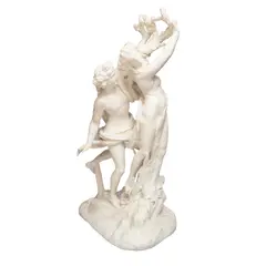 Apolo y Dafne*, ITALIA, SIGLO XX, Talla en alabastro; se incluye pedestal de mármol de diseño octagonal