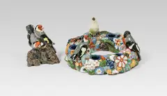 Julie Sitte, Candelier wreath with a pair of goldfinches, c. 1911/12
