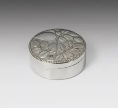 Small box by Josef Hoffmann, sold Nov 2018