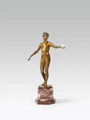 Antique-like woman by Hans Keck, bronze, gold patinated; ivory; signed on the plinth: "H. Keck"; oval marble base, sold Nov 2018