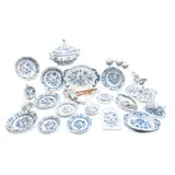 Porcelain Blue Onion Table Articles by Meissen, sold Aug 2024