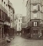 Charles Marville, Rue Pirouette, vue prise de la rue Rambuteau, 1er arrondissement, Paris, circa 1865, Albumen print