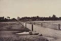 Linnaeus Tripe, The Causeway Across Vaigai River, Madura, 1858, Albumen print
