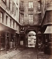 Charles Marville, Passage Saint-Guillaume vers la rue Richelieu, 1863-1865, Albumen print, printed 1871-1879