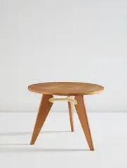 Guéridon by Jean Prouvé, circa 1946, Oak, oak-veneered wood, painted steel, sold Dec 2017