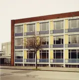 Thomas Ruff, Haus Nr. 11 (II), 1989, chromogenic print, face-mounted to Plexiglas