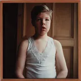 Hellen van Meene, zonder titel, 1995, chromogenic print, in artist’s wooden frame