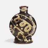 Dylan Bowen, Vase