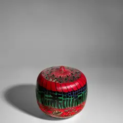 Yoichi Ohira, Vase