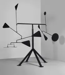 Manuel Marín, Standing Mobile, painted steel, welded marks 'M