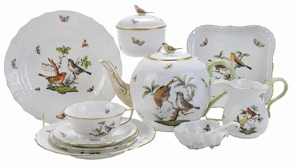 Herend, Rothschild Bird Service for, 80 Pieces Hungarian porcelain