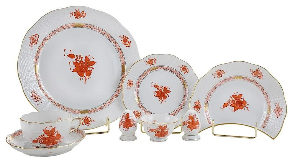 Dinner Service for Eight by Herend, "Chinese Bouquet" pattern in iron-red and gold with basketweave border and scalloped rim, sold Nov 2015