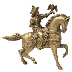 Cetrera A Caballo, CA., 1900, Bronce, acabado dorado