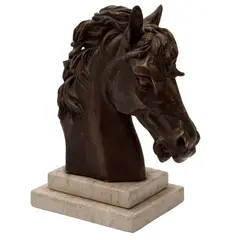 Cabeza de Caballo, SIGLO XX, Bronce, patinado en color marrón; con base de piedra veteada