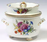 Meissen, MARCOLINI-PERIOD PORCELAIN ICE PAIL, COVER & LINER, German porcelain seau a glace (ice pail/ fruit cooler)