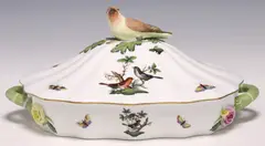 Herend, 'ROTHSCHILD BIRD' HAND-PAINTED COVERED VEGETABLE DISH