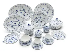 Royal Copenhagen, Blue Fluted Dinnerware 118 PCS