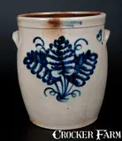 Harrington & Burger, HARRINGTON & BURGER / ROCHESTER Stoneware Jar w/ Bright Detailed Triple Leaf Decoration, circa 1852-1854, Stoneware