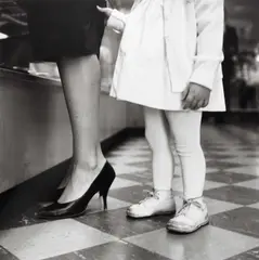 Vivian Maier, Untitled, 1962, Gelatin silver print, printed 2013 on double-weight matte paper