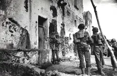 US troops in Naples, Chiunzi Pass, Italy, September 1943 by Robert Capa, 1943, Gelatin silver print, printed in the 1970s on double-weight semi-matte paper, sold Nov 2025
