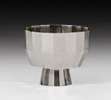 Josef Hoffmann, Vase