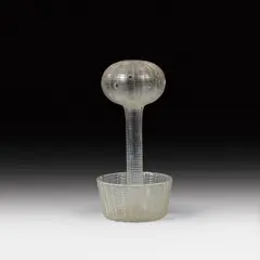 Leopold Bauer, Vase