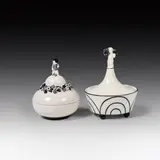 Bertold Löffler, Two boxes with lids and puttos