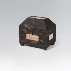 Hilda Jesser, cassette, wood, paintings in mixed media behind glass